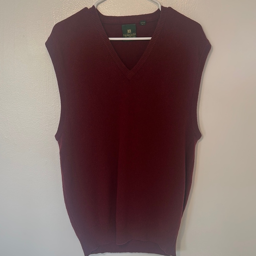 Nordstrom lambwool Burgundy Sleeveless Sweater Vest